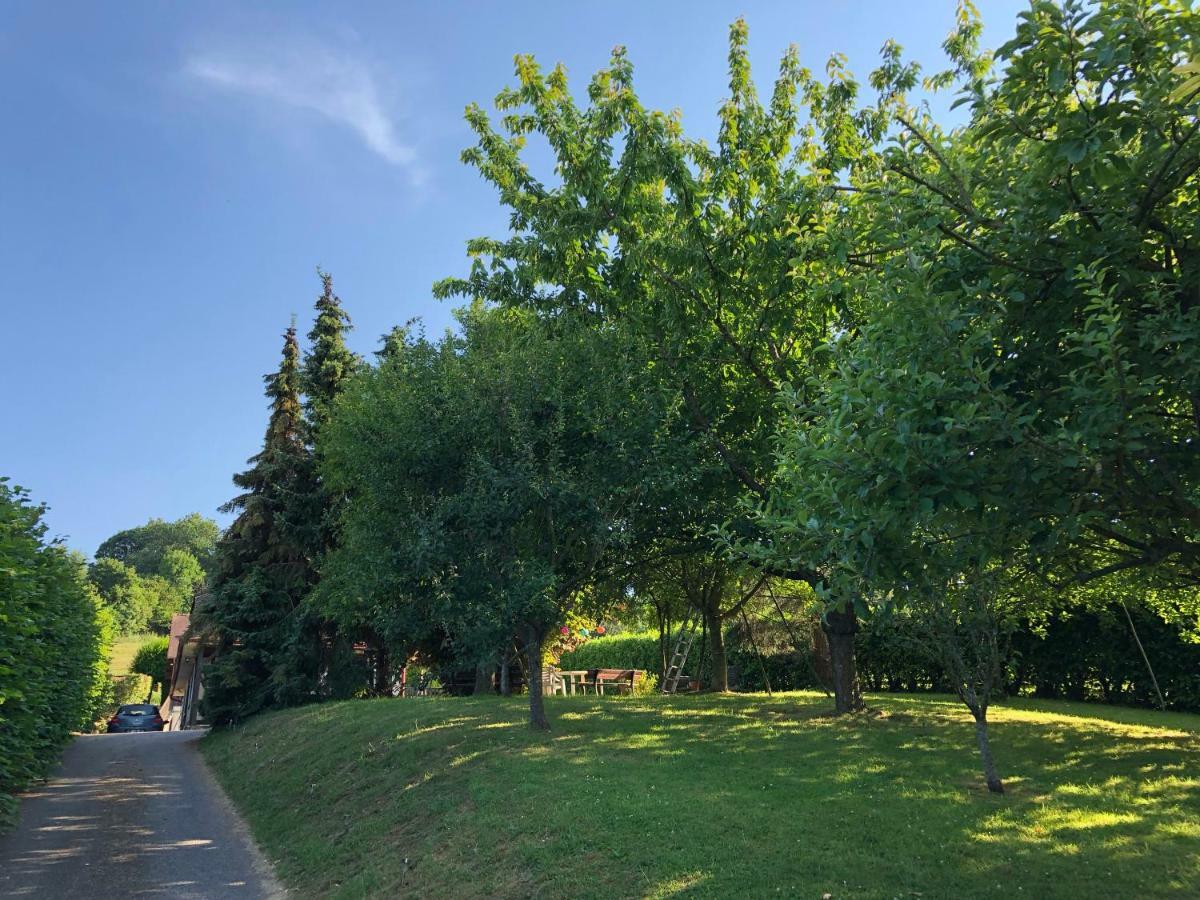 Aux Lettres Du Lavoir La Rivière-Saint-Sauveur Esterno foto