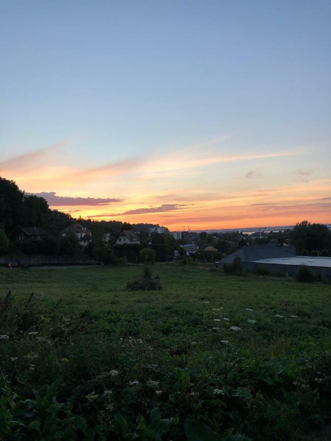 Aux Lettres Du Lavoir La Rivière-Saint-Sauveur Esterno foto