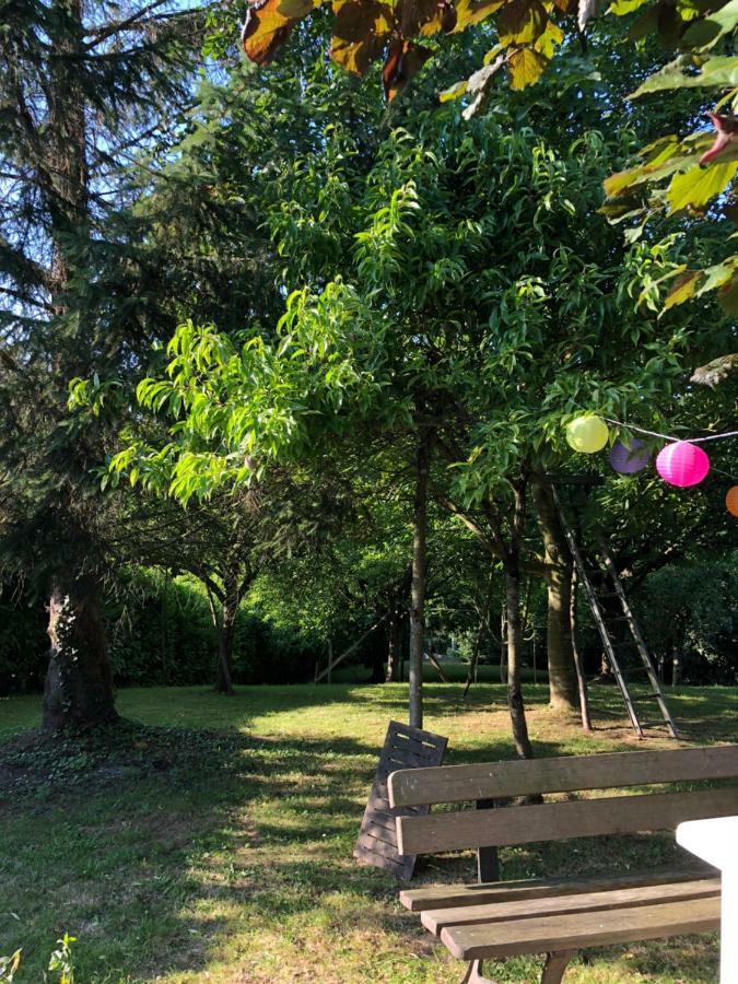 Aux Lettres Du Lavoir La Rivière-Saint-Sauveur Esterno foto